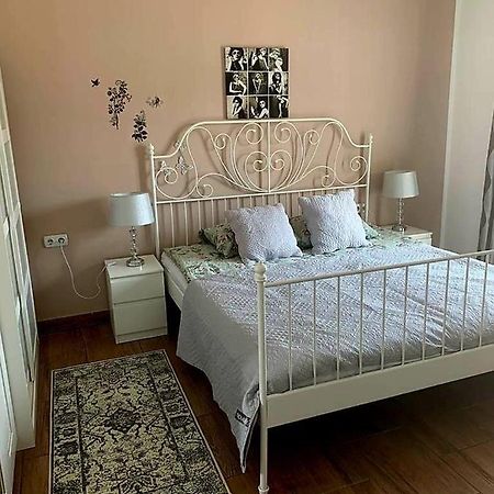 Studio Apartmant Leona With Parking Place Split Bagian luar foto
