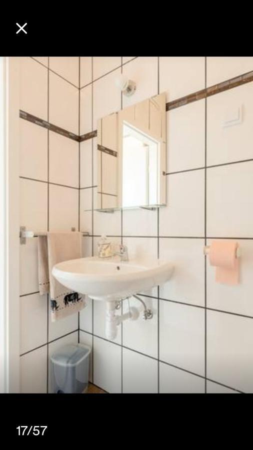 Studio Apartmant Leona With Parking Place Split Bagian luar foto